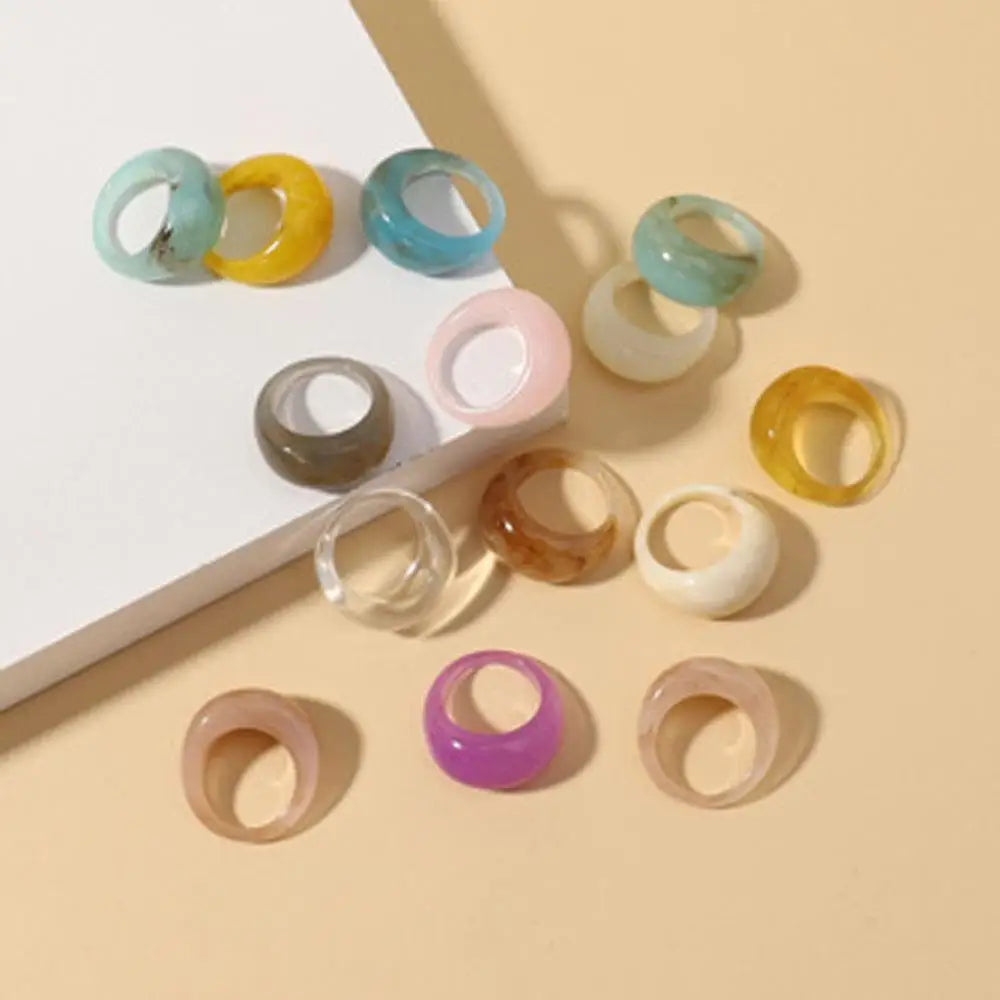 Geometric Round Rings